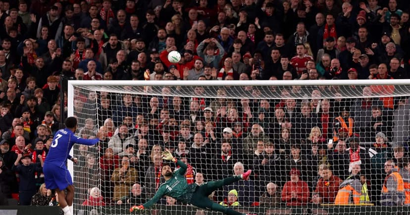 Fofana's penalty miss sends Liverpool through
