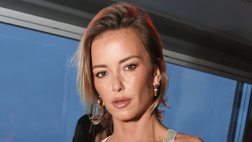 Stars Shine at London Fashion Week