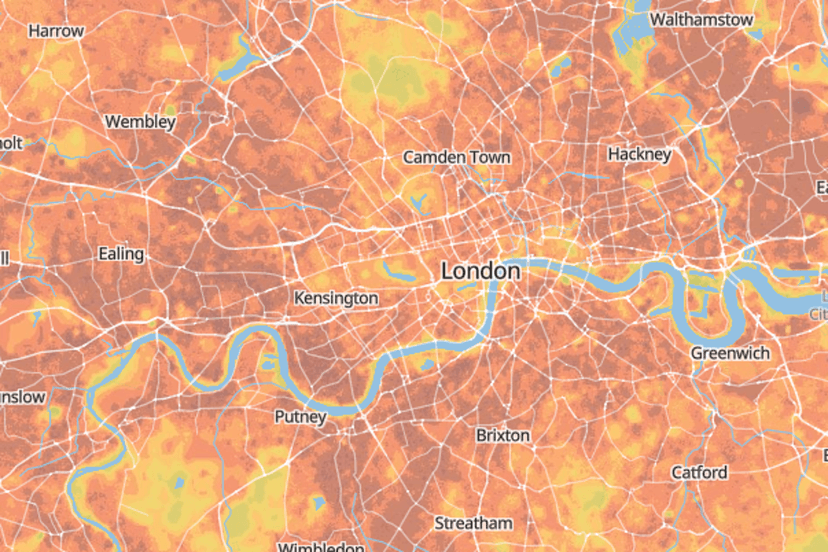 London Heatwave Hits 34C: Danger Alert Issued