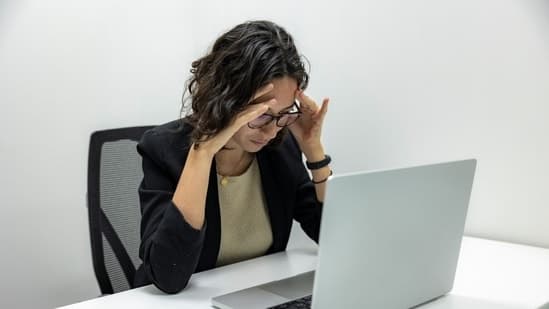 Post-COVID Headaches Hit Women Hardest