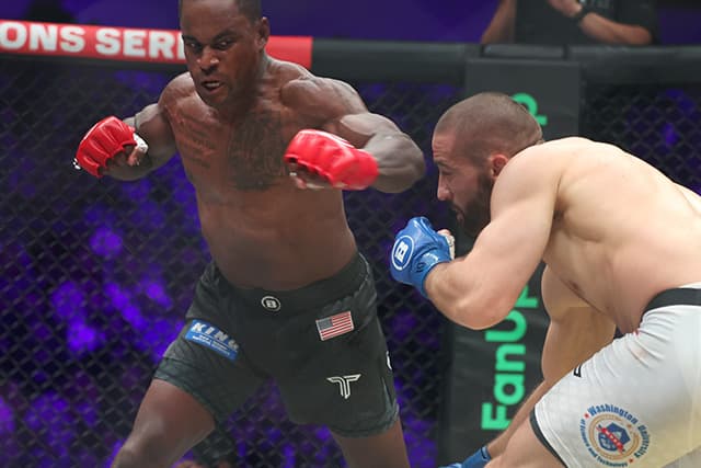 Knee Injury Derails Lorenz Larkin's Netflix Debut