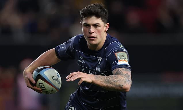 Rees-Zammit Commits Long-Term to Bristol Bears