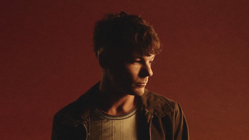 Louis Tomlinson: From Boy Band to Solo Star's India Dream