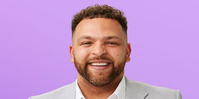 Love Is Blind Star Allowed Phone After Family Tragedy