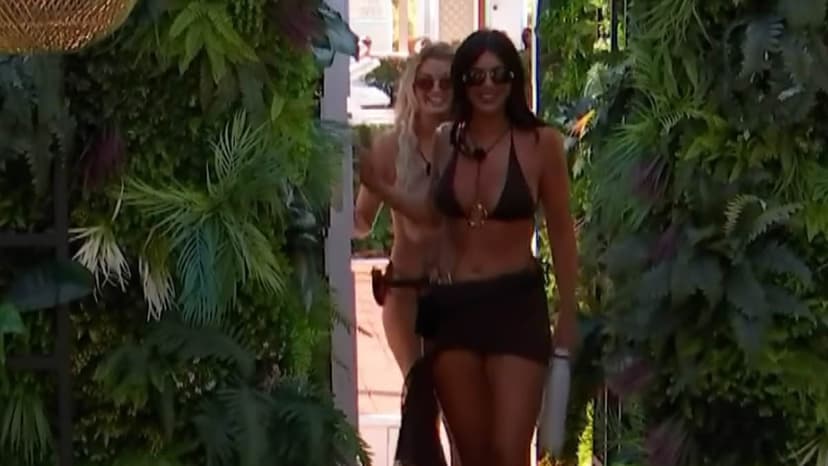 Love Island All Stars: Belle & Helena's 'Beggy' Garden Raid