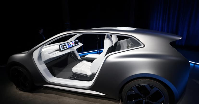 Lucid Unveils Wheel-Less Robotaxi, Rivals Tesla