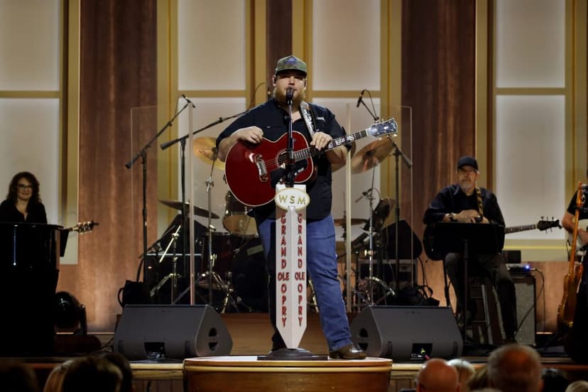 Luke Combs: Country Deserves Super Bowl Stage