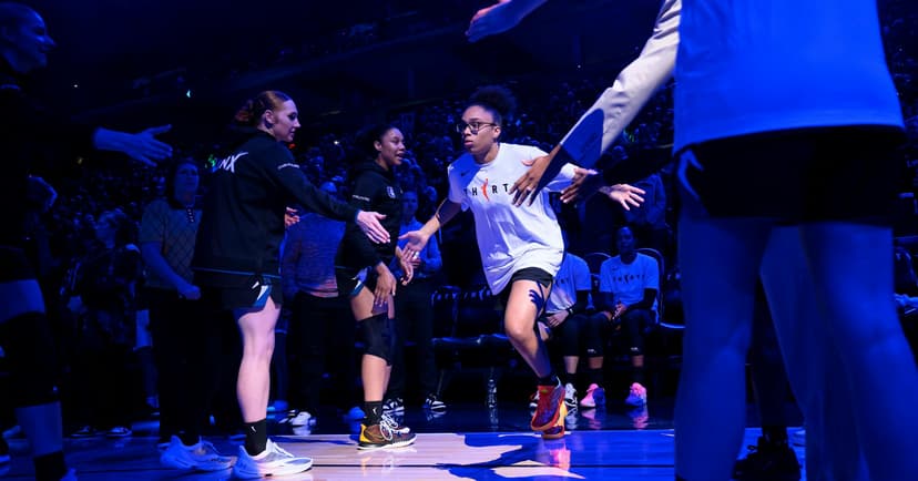 Lynx Rookie Miles Embraces Pressure, Tradition