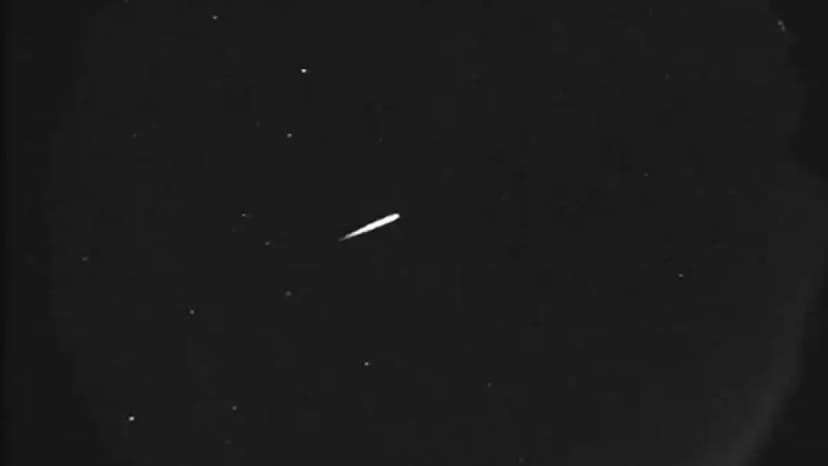 Lyrids Meteor Shower Peaks Tonight!