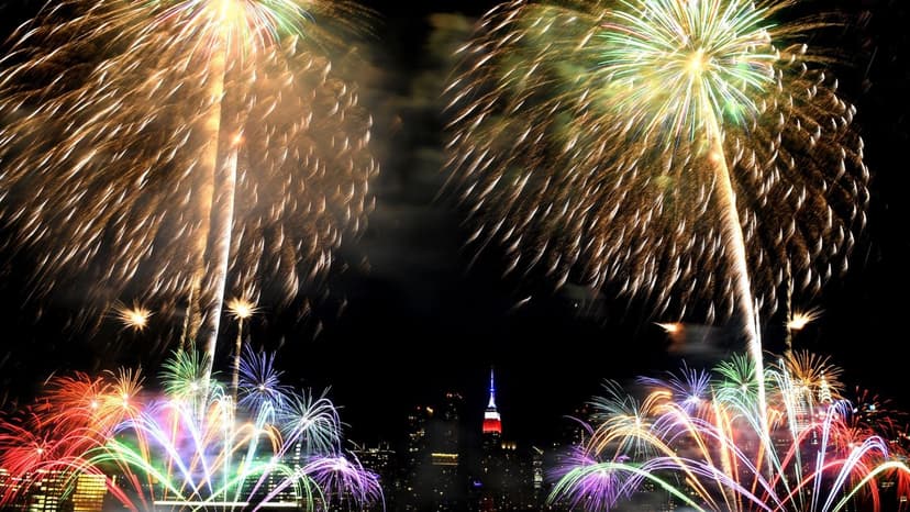NYC's Skies Ignite: 50th Macy's Fireworks for America's 250th!