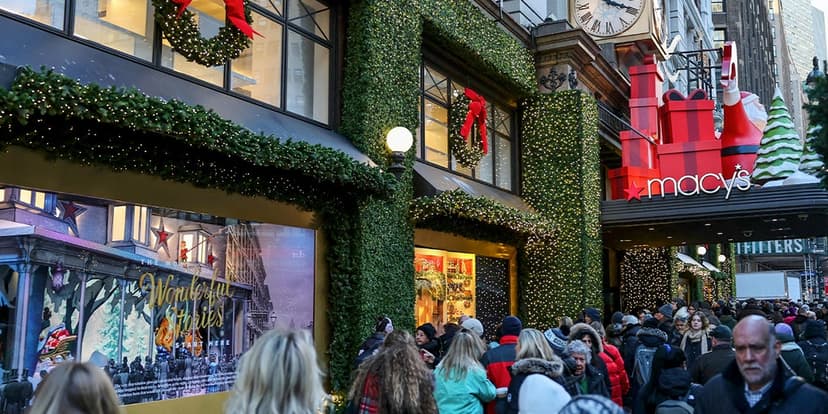 NYC Macy's Stabbing: Tourist Attacked in Bathroom