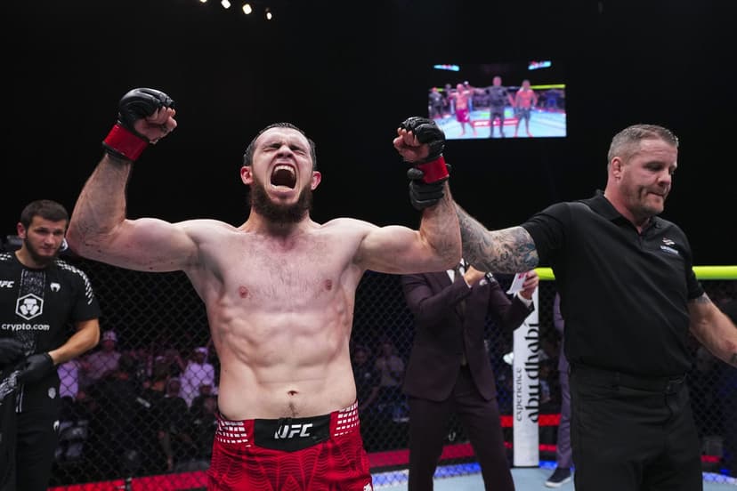 Chanko's Striking Clinic Earns Unanimous Decision in UFC Debut