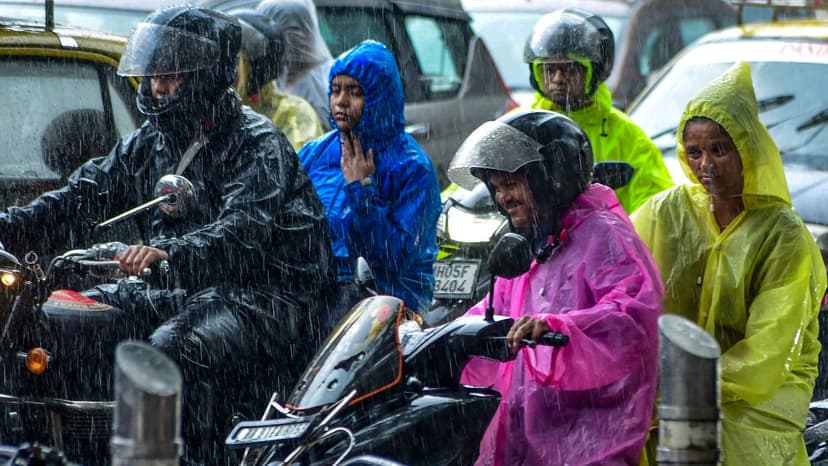 Maharashtra Braces for Monsoon Fury: Orange & Yellow Alerts Issued