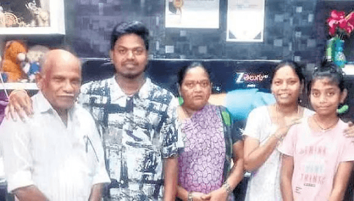 Man Travels 1,200 km to Repay 31-Year Debt