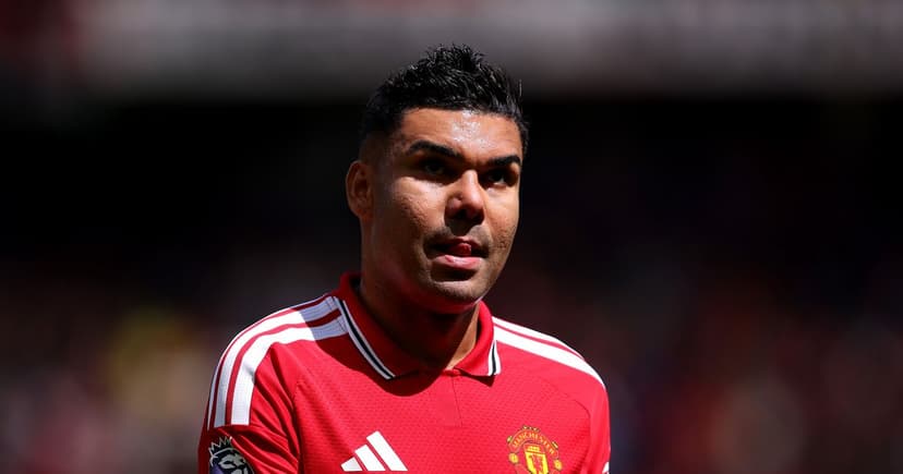 Heaton Stays: Veteran Keeper Extends Man Utd Deal