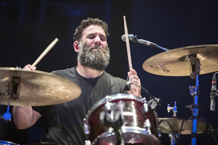 Manchester Orchestra Drummer Tim Very Dies Suddenly