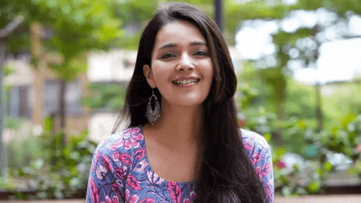 Mansi Srivastava: From Villain to Heroine!