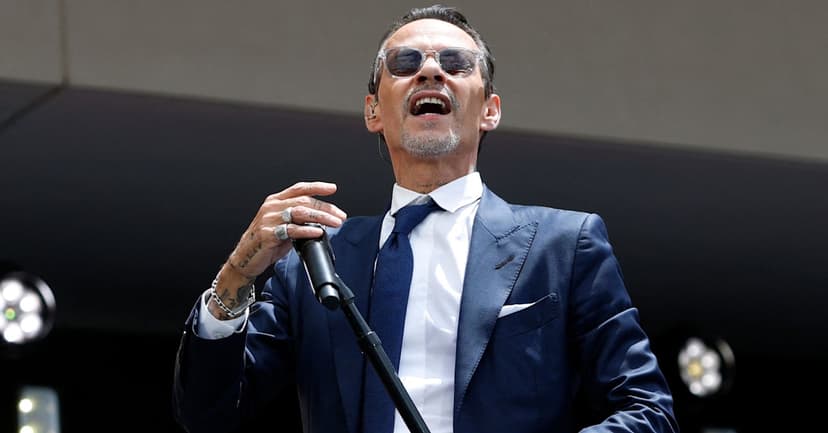 Marc Anthony's daughter Myla's Disney debut!