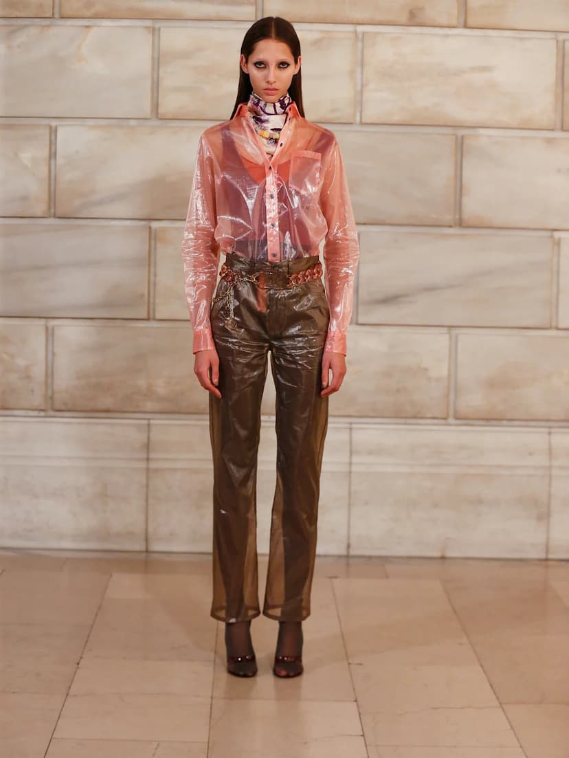 Marc Jacobs Stuns with Vibrant Fall Collection