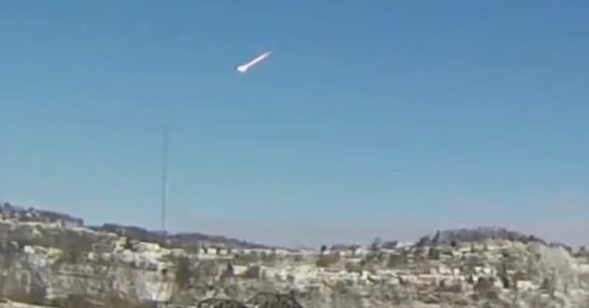 Meteor Mystery: March Sky Show Puzzles Experts