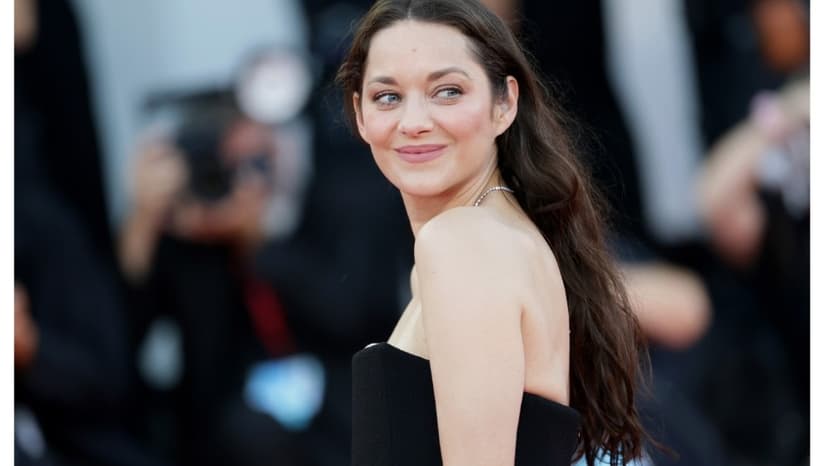 Cotillard Champions Indie Films at Venice Biennale