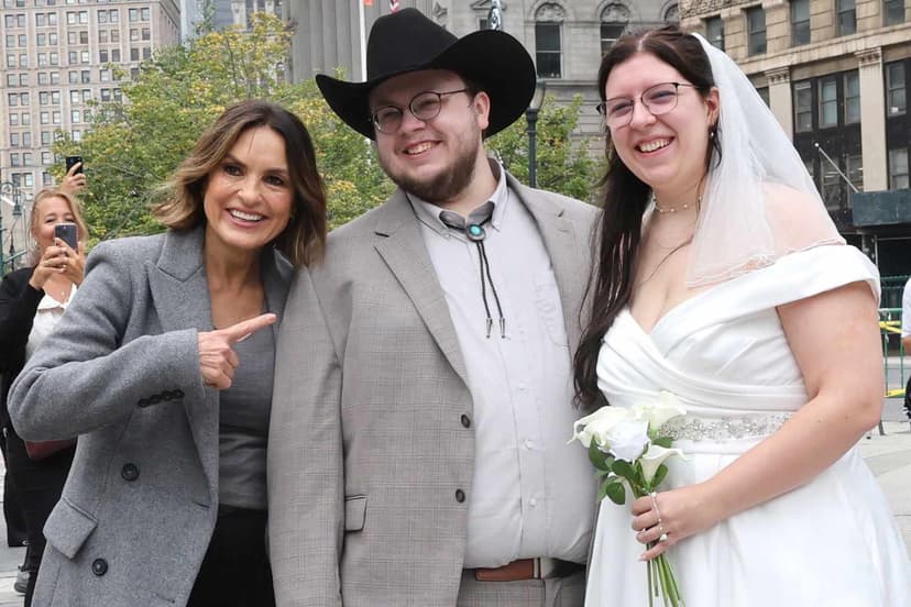 Mariska Hargitay Joins Newlyweds for Wedding Photos