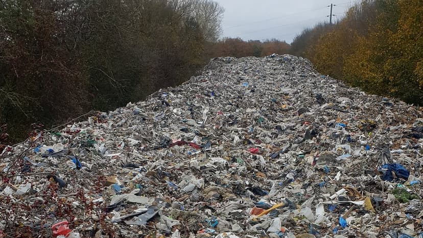 Hundreds of Tons of Hazardous Waste Dumped Near Kidlington
