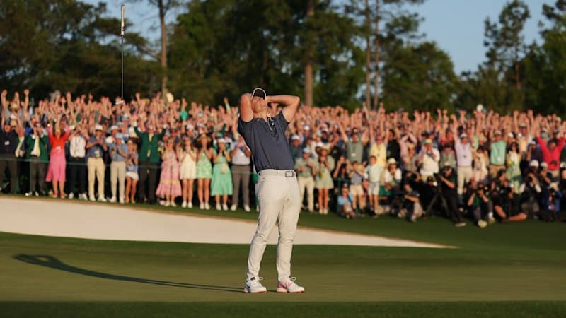 Masters: Golf's elite gather without legends