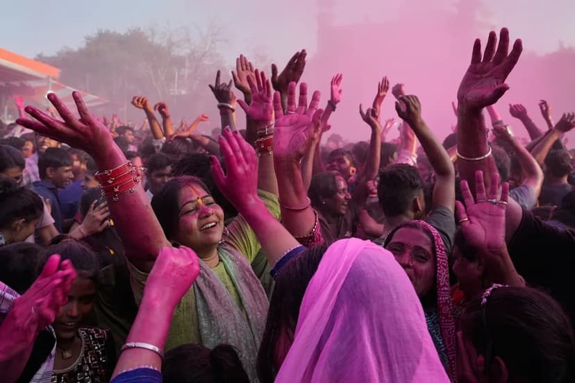 Holi Colors Ignite Mathura in Spring Celebration