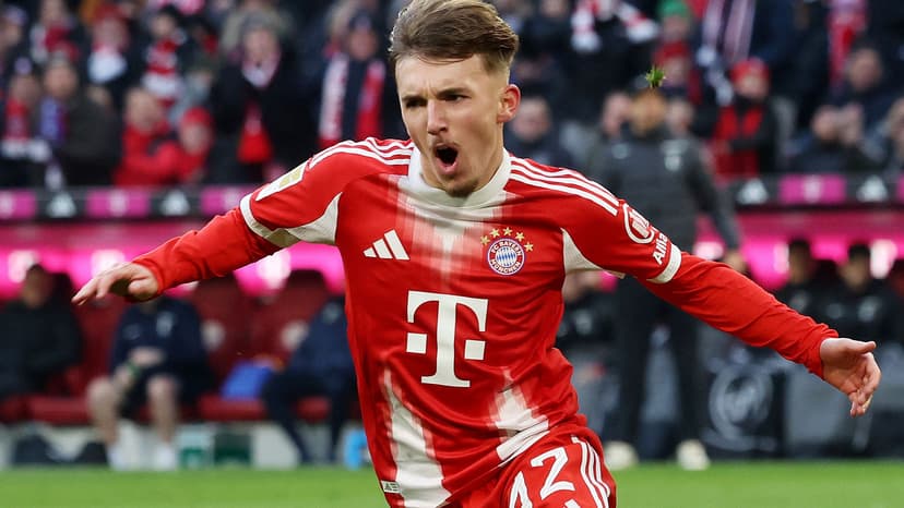 Matthaus Urges Bayern to Unleash Teen Sensation