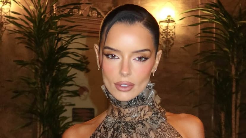 Maura Higgins Dazzles at SI Event Amid Rivalry