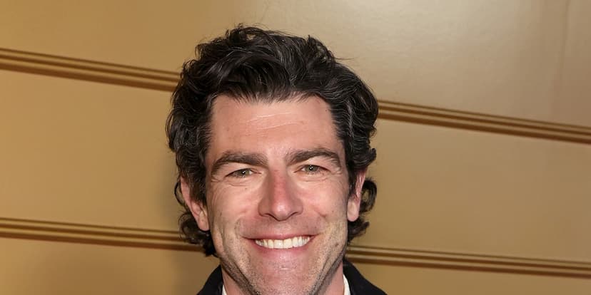 Max Greenfield: White Lotus Secrets Are Stressful!