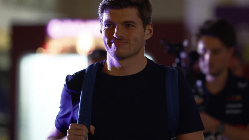 F1 Title Fight: McLaren Drivers Told to Race Freely