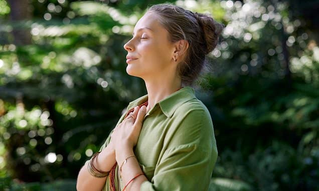 Slow Breaths May Cut Alzheimer's Risk