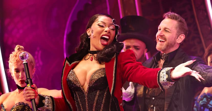 Rapper Returns to Broadway Stage After Hospitalization