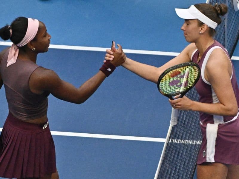 Mertens Stuns Gauff at China Open Amidst Racist Abuse