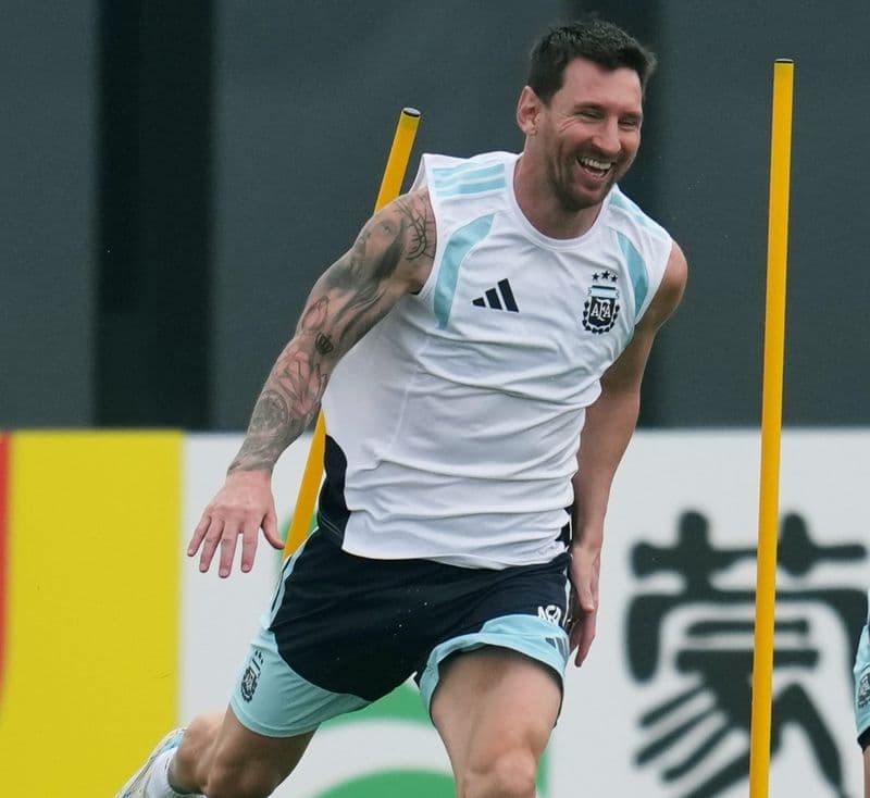 Messi Chasing Golden Boot: World Cup's Top Scorer Race Heats Up