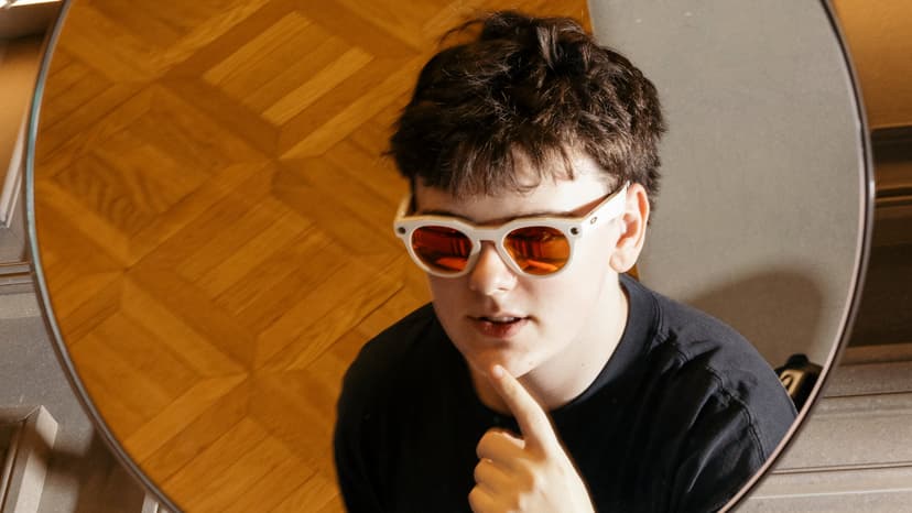 Tech Meets Chic: Meta Bets Big on Fashion