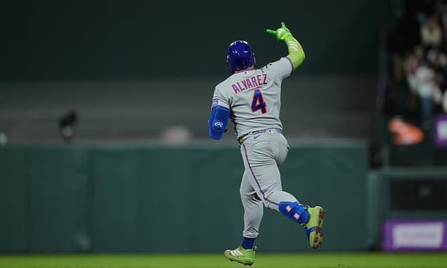 Alvarez Blasts Two Homers, Mets End Skid