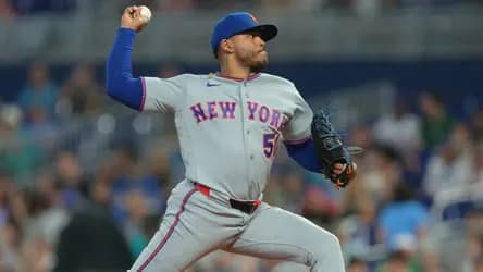 Mets Outfield Shuffle: Robert Jr. Returns, Rookies Shifted