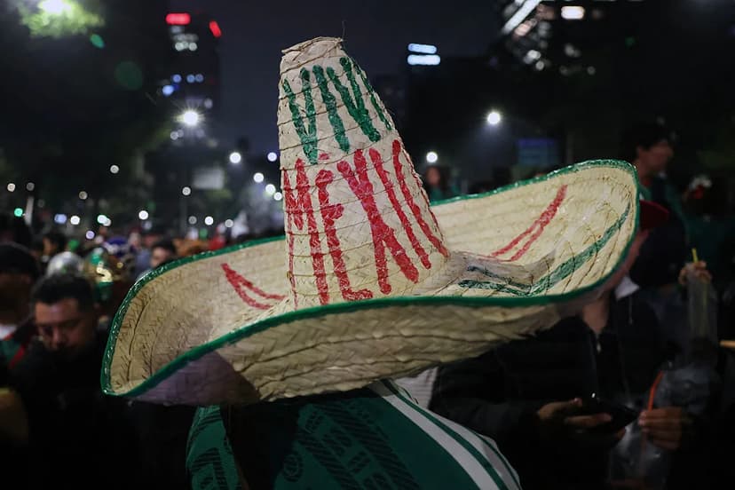 Mexico's Fans Disrupt England's Sleep
