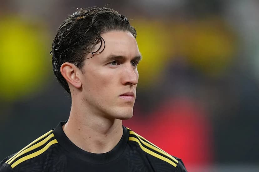 Mexico's World Cup Hopes Shattered: Two Key Players Out