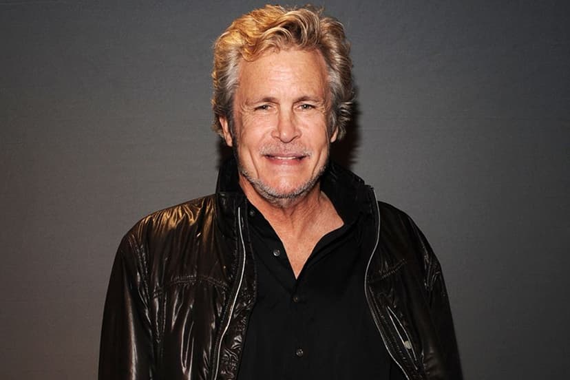 Pioneering gay actor Michael Kearns dies at 76