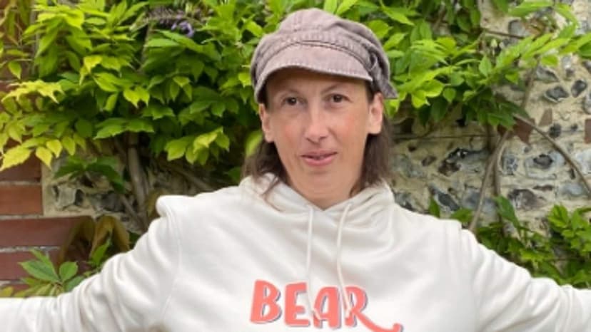 Miranda Hart Shares Health Struggles After 33-Year Lyme Misdiagnosis