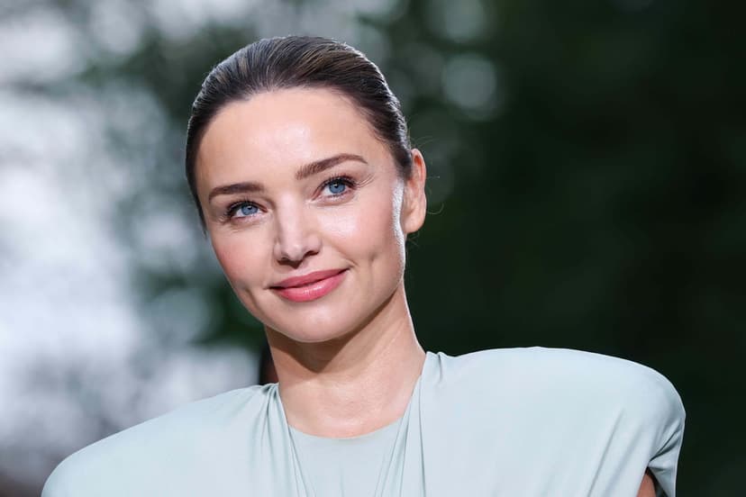 Miranda Kerr's Runway Return After 9 Years Stuns Paris