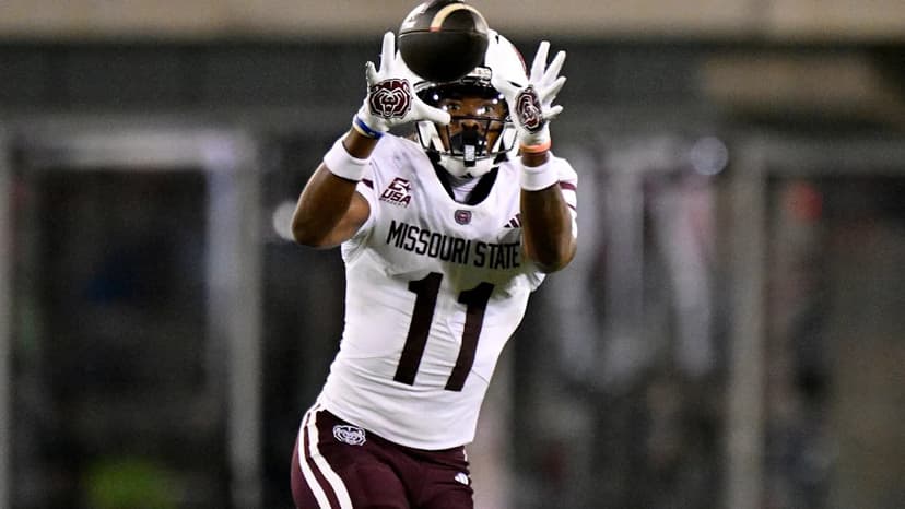 Bears Seek First FBS Win at Home