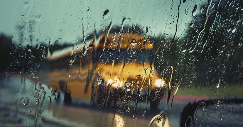 Early Winter Blast: MN/WI Schools Face Delays, Closures