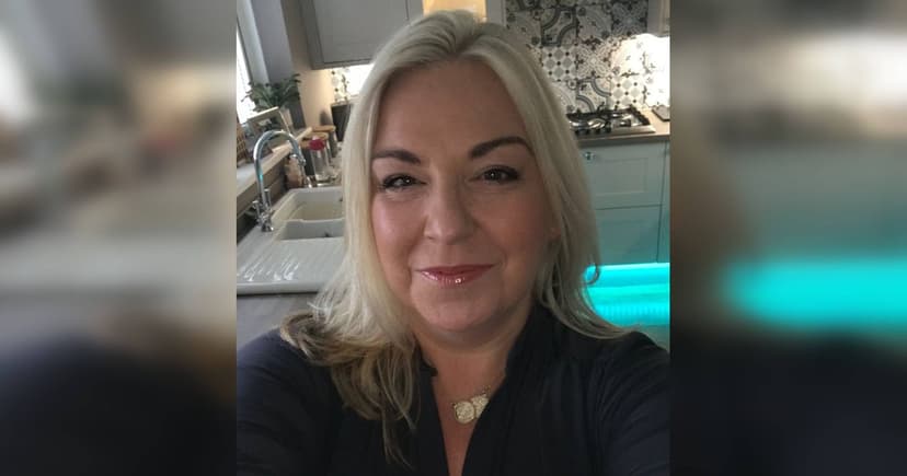 Rapid MND Battle Claims Woman Just Months After Mum