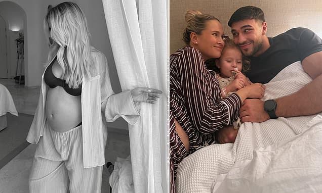 Molly-Mae Hague Flaunts Baby Bump: Second Child on the Way!