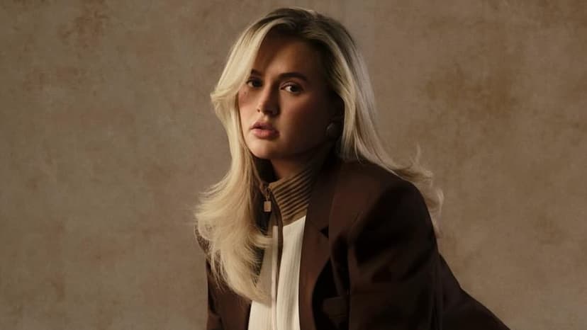 Molly-Mae's Adidas 'Superstar' Style Revealed